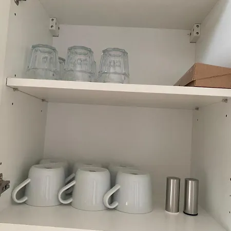 Schicke Monteurunterkunft In Mit Drei Wohneinheiten Lejlighed *