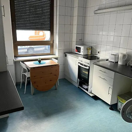 Apartment Schicke Monteurunterkunft In Mit Drei Wohneinheiten Mendig