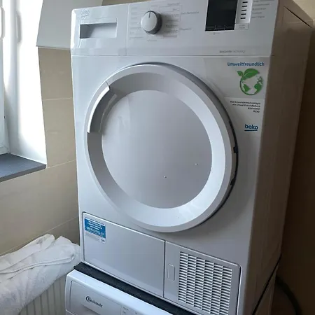 Apartment Schicke Monteurunterkunft In Mit Drei Wohneinheiten