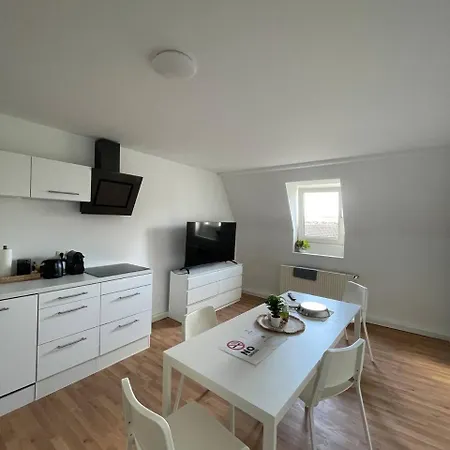 Schicke Monteurunterkunft In Mit Drei Wohneinheiten * Mendig