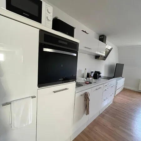 Schicke Monteurunterkunft In Mit Drei Wohneinheiten Appartement Mendig