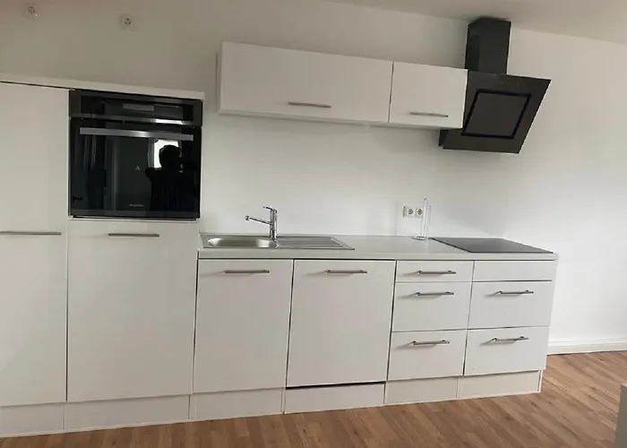 Apartamento Schicke Monteurunterkunft In Mit Drei Wohneinheiten *