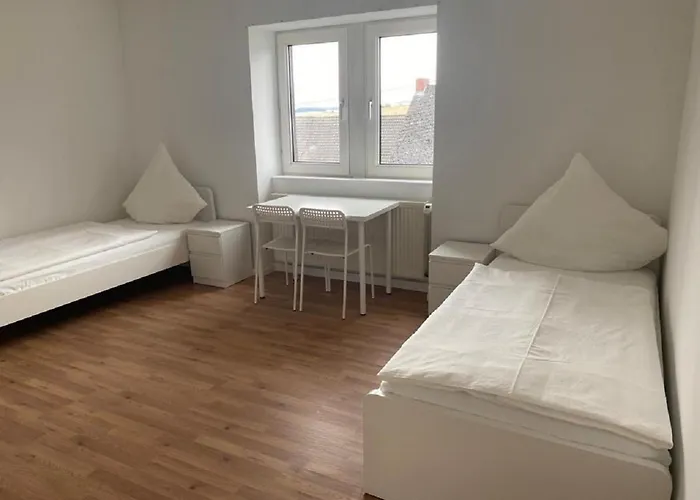 Apartamento Schicke Monteurunterkunft In Mit Drei Wohneinheiten *