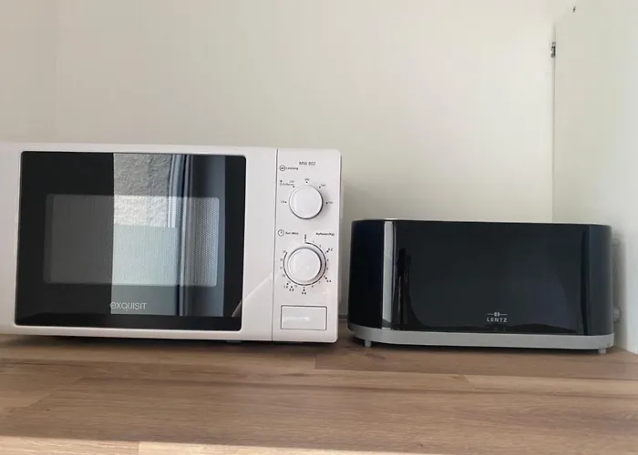 Schicke Monteurunterkunft In Mit Drei Wohneinheiten *