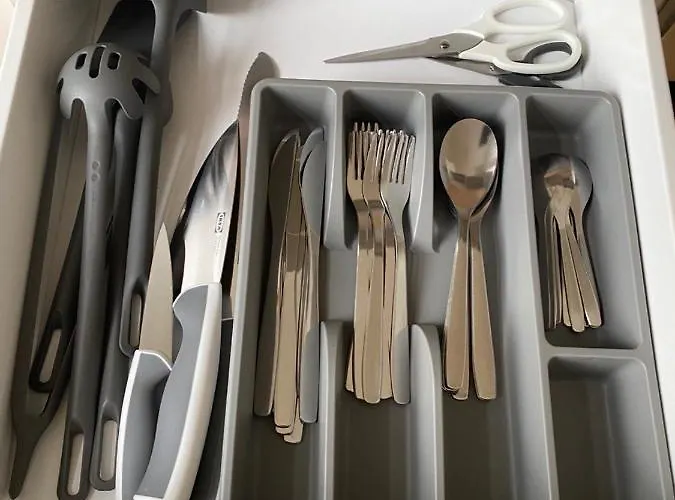 Schicke Monteurunterkunft In Mit Drei Wohneinheiten