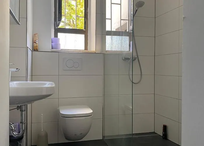 Schicke Monteurunterkunft In Mit Drei Wohneinheiten Apartamento *