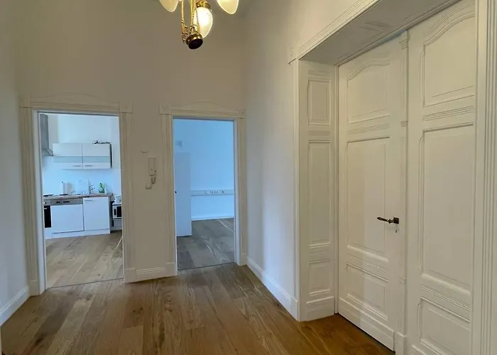 Schicke Monteurunterkunft In Mit Drei Wohneinheiten *