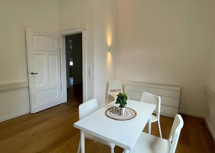 Schicke Monteurunterkunft In Mit Drei Wohneinheiten * Mendig