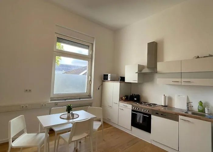 Schicke Monteurunterkunft In Mit Drei Wohneinheiten Apartamento Mendig