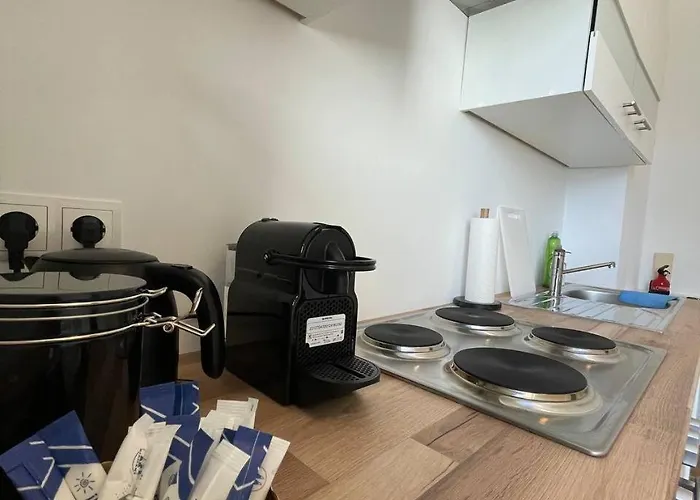 Apartamento Schicke Monteurunterkunft In Mit Drei Wohneinheiten