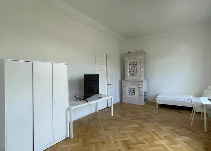 Apartamento Schicke Monteurunterkunft In Mit Drei Wohneinheiten *