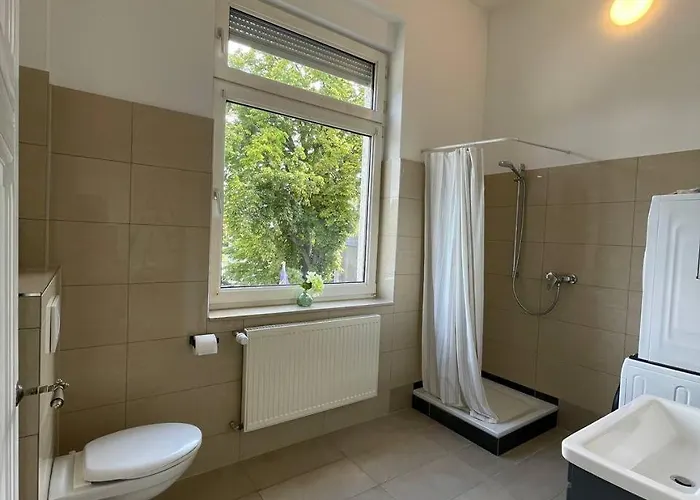 Apartamento Schicke Monteurunterkunft In Mit Drei Wohneinheiten Mendig